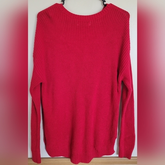 Hollister Women's Red Long Sleeve Knit Crewneck Sweater Size Small - Picture 2 of 5